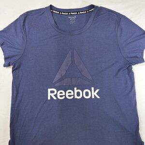Reebok Women's Athletic Top, Size M Big identity Logo Short Sleeves, Purple